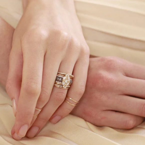 Vena Amoris ring by Blanca Monros Gomez - Picture 2 of 4